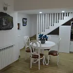 펜션 Casa Do Ribeiro 세베르도부가